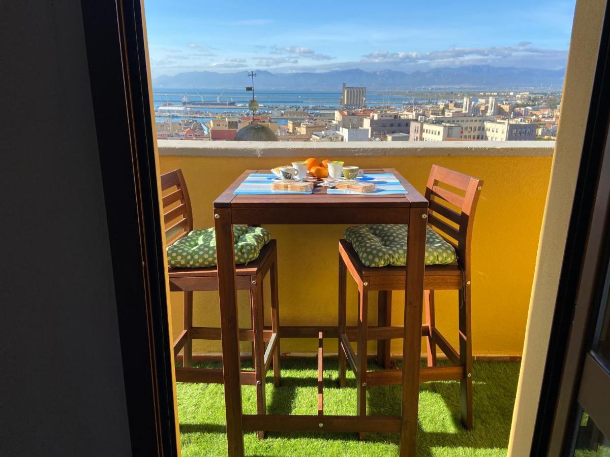 Studio Apartments Centro Storico Via Manno كالياري المظهر الخارجي الصورة