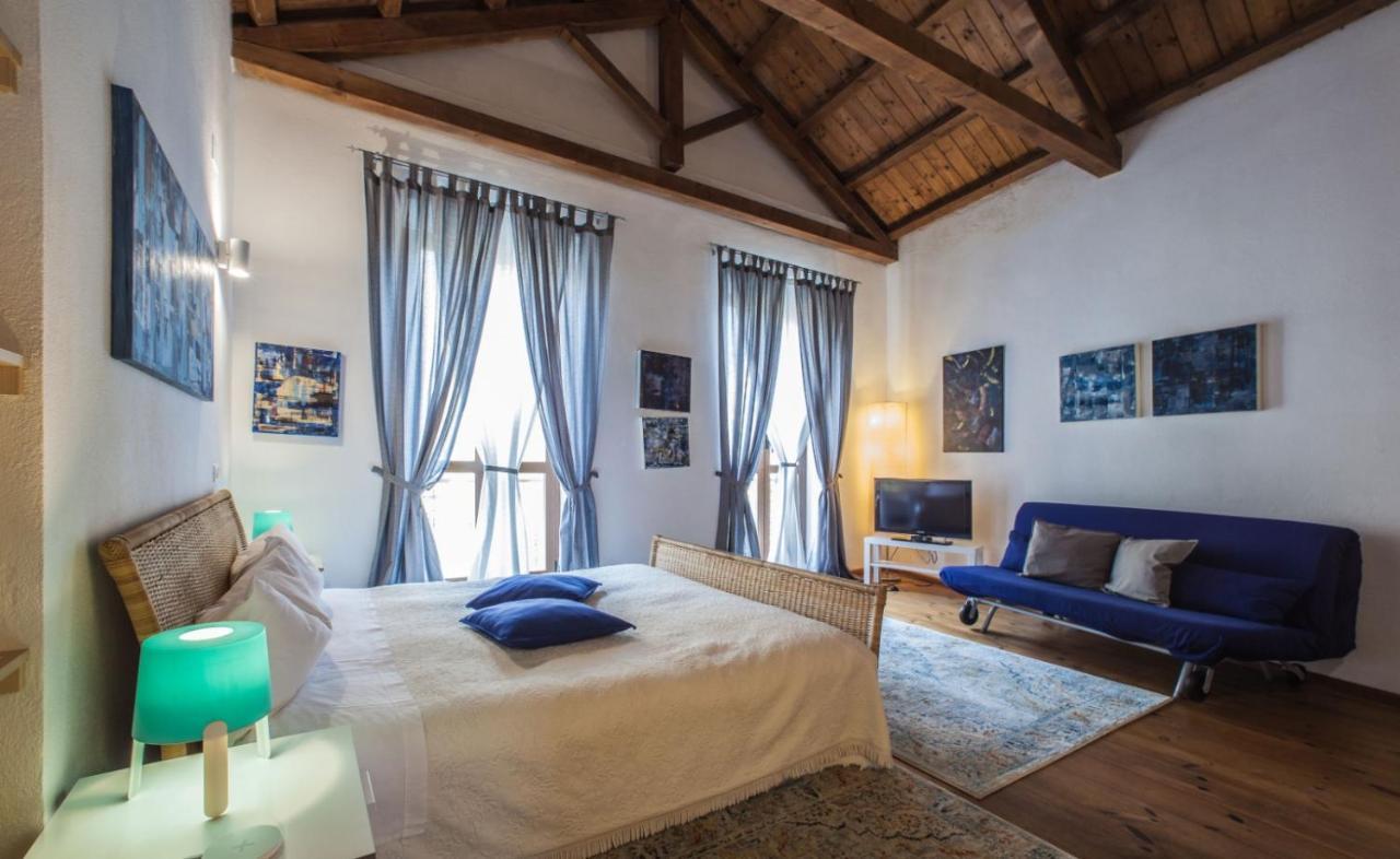 Studio Apartments Centro Storico Via Manno كالياري المظهر الخارجي الصورة