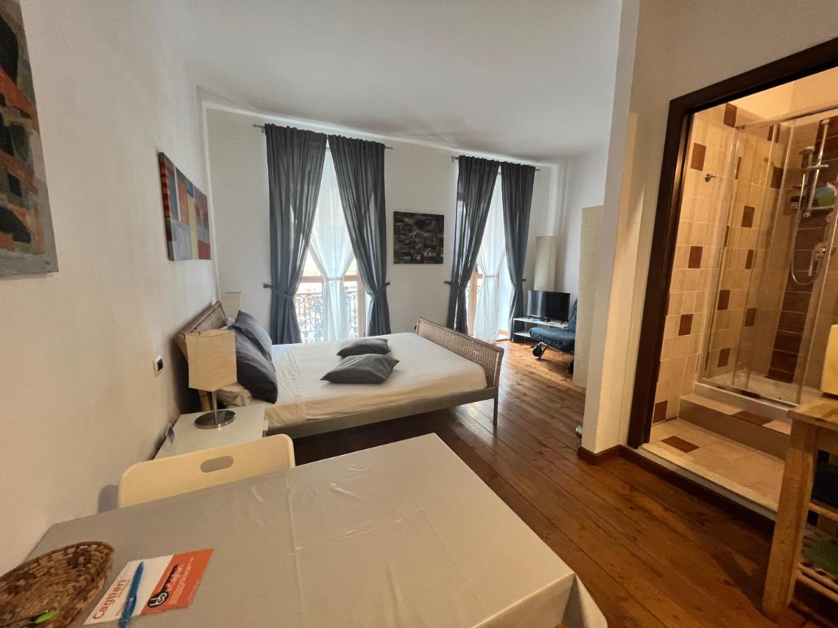 Studio Apartments Centro Storico Via Manno كالياري المظهر الخارجي الصورة