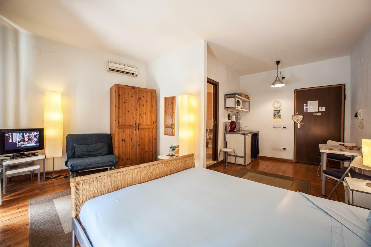 Studio Apartments Centro Storico Via Manno كالياري المظهر الخارجي الصورة